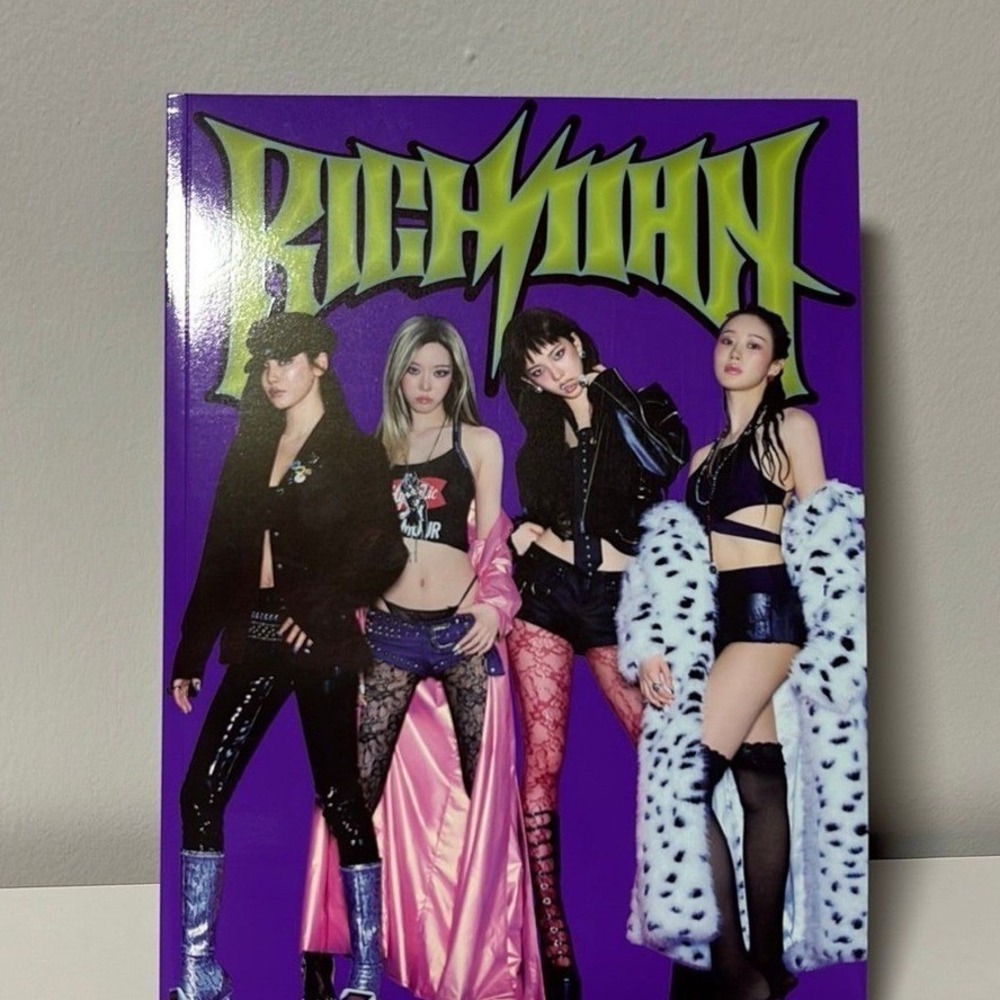 The 6th Mini Album 'Rich Man' (ENERGY Ver.)‎